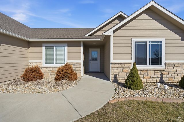 8891 Regina Lane, Manhattan, KS 66502