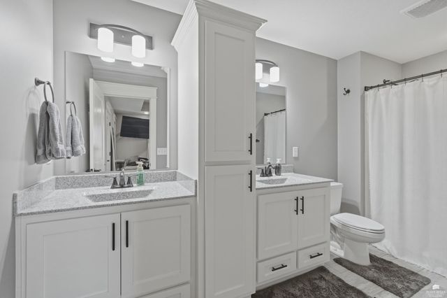 8891 Regina Lane, Manhattan, KS 66502