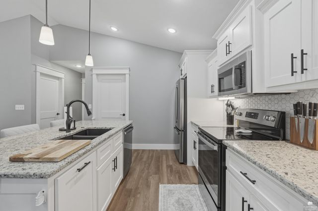 8891 Regina Lane, Manhattan, KS 66502