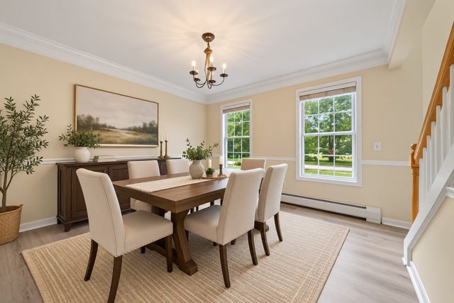 3 Autumn Dr, Wareham, MA 02576