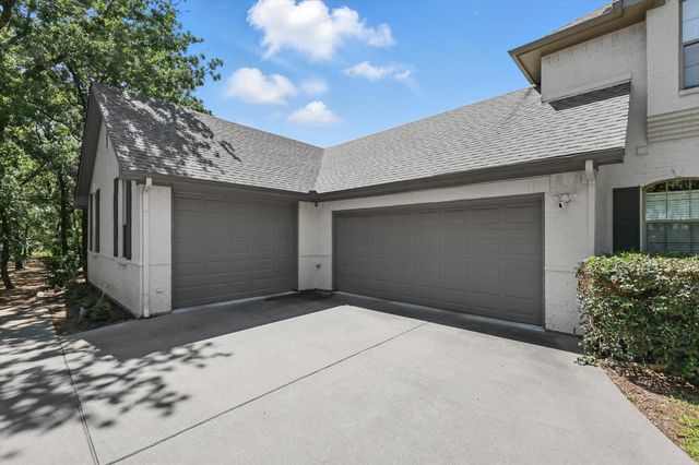 200 Mosswood Drive, Argyle, TX 76226