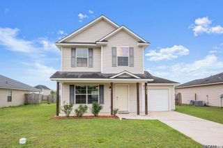 35055 Madisonville Dr, Denham Springs, LA 70706