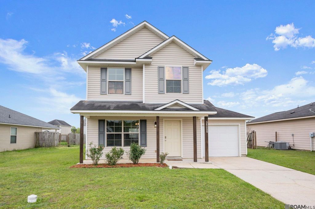 35055 Madisonville Dr, Denham Springs, LA 70706