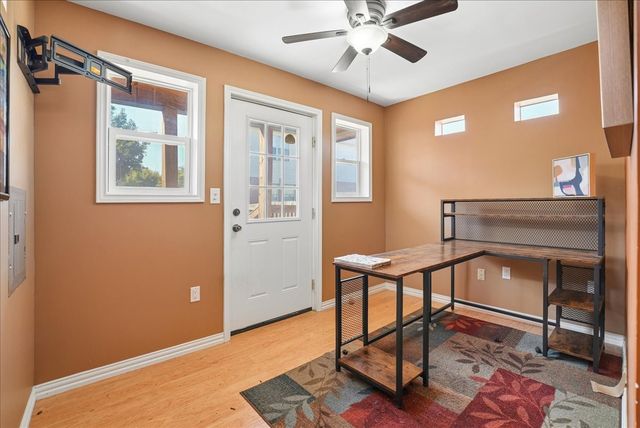 1004 Cedarbrook Circle, Grand Prairie, TX 75052