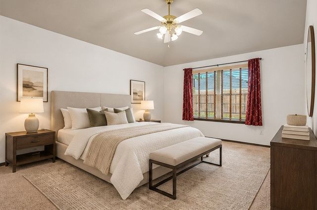 1004 Cedarbrook Circle, Grand Prairie, TX 75052