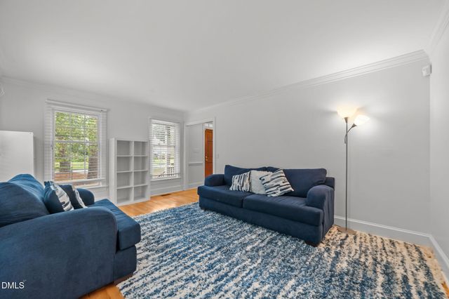 607 Queen Annes Road, Greenville, NC 27858