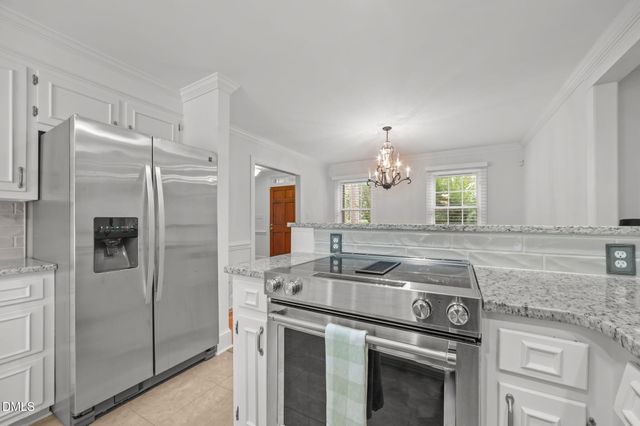 607 Queen Annes Road, Greenville, NC 27858