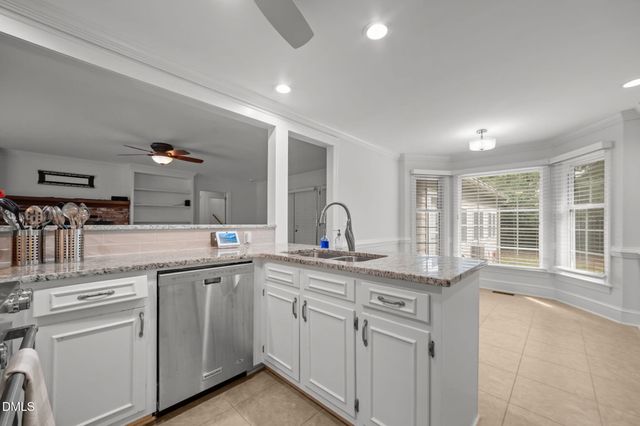 607 Queen Annes Road, Greenville, NC 27858