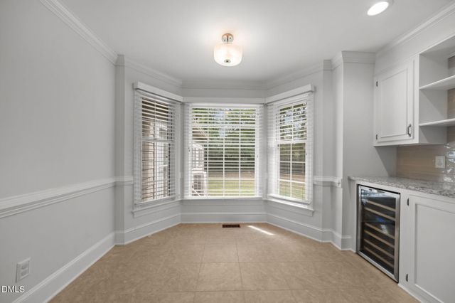 607 Queen Annes Road, Greenville, NC 27858