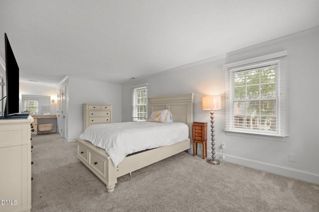 607 Queen Annes Road, Greenville, NC 27858