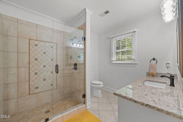 607 Queen Annes Road, Greenville, NC 27858