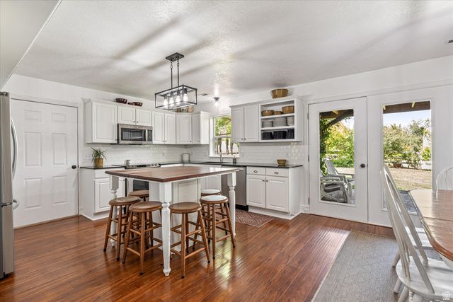 246 W MOUNTAIN CHARM RD, Toquerville, UT 84774