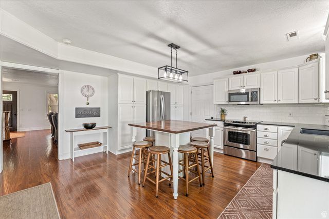 246 W MOUNTAIN CHARM RD, Toquerville, UT 84774