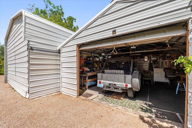 246 W MOUNTAIN CHARM RD, Toquerville, UT 84774