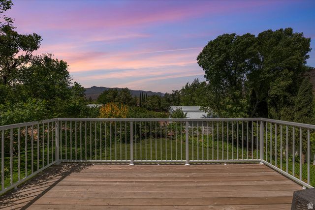 246 W MOUNTAIN CHARM RD, Toquerville, UT 84774