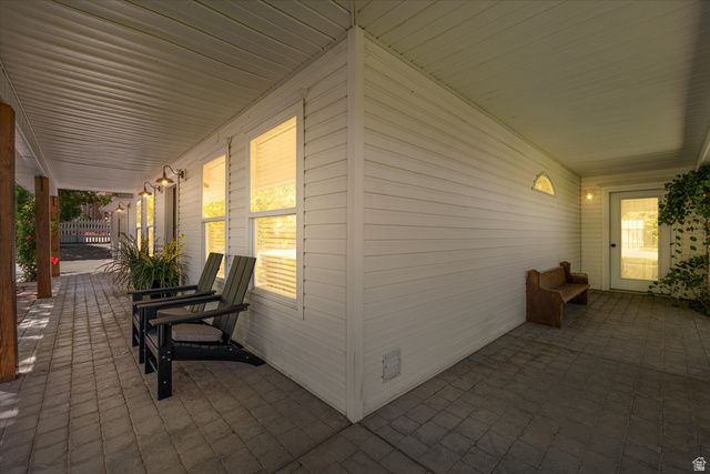 246 W MOUNTAIN CHARM RD, Toquerville, UT 84774