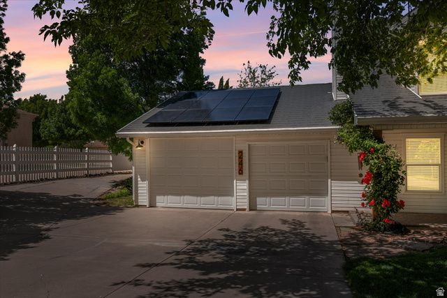 246 W MOUNTAIN CHARM RD, Toquerville, UT 84774