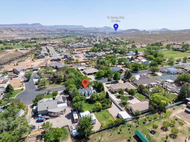 246 W MOUNTAIN CHARM RD, Toquerville, UT 84774