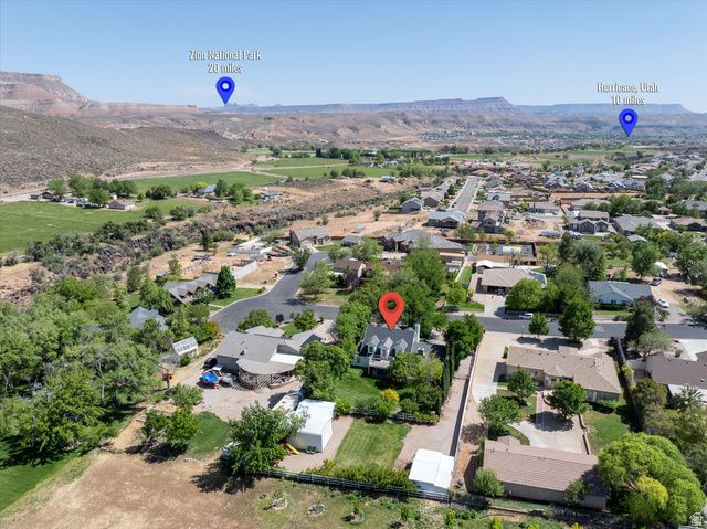 246 W MOUNTAIN CHARM RD, Toquerville, UT 84774