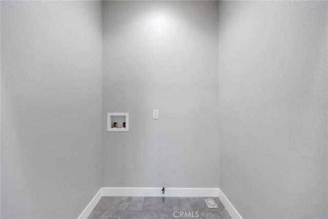 404 E Kingsley Avenue, Pomona, CA 91767