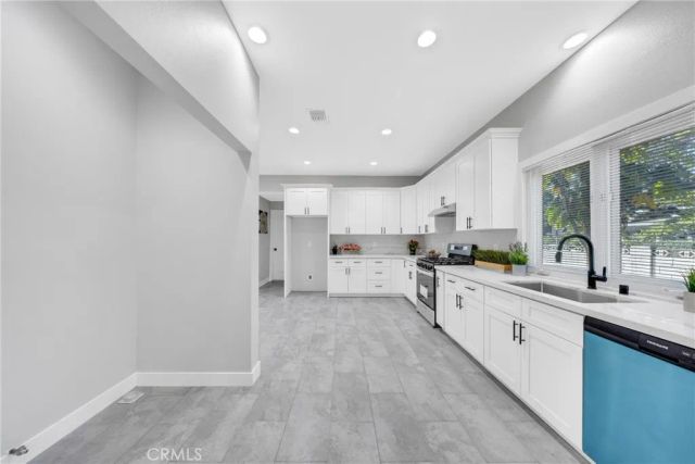 404 E Kingsley Avenue, Pomona, CA 91767