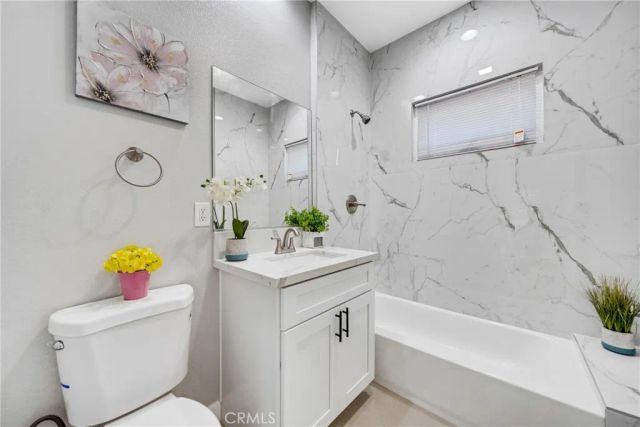 404 E Kingsley Avenue, Pomona, CA 91767