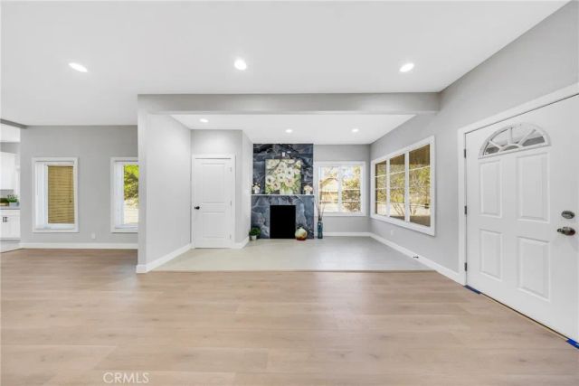 404 E Kingsley Avenue, Pomona, CA 91767