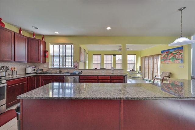 1196 Glassywing Place, Upper Macungie Twp, PA 18031
