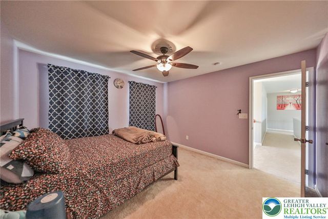 1196 Glassywing Place, Upper Macungie Twp, PA 18031