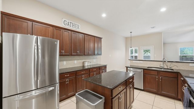 13511 BILTMORE LKS, Live Oak, TX 78233