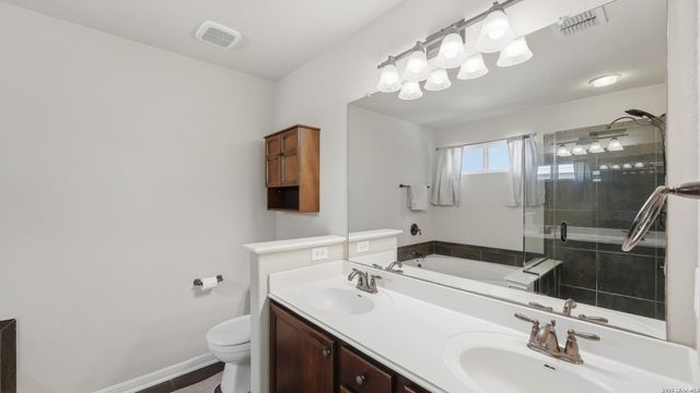 13511 BILTMORE LKS, Live Oak, TX 78233