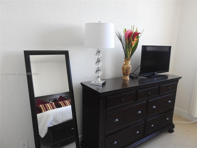 3901 S Ocean Dr PH16Z, Hollywood, FL 33019