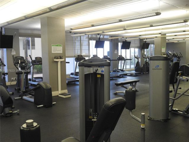 3901 S Ocean Dr PH16Z, Hollywood, FL 33019