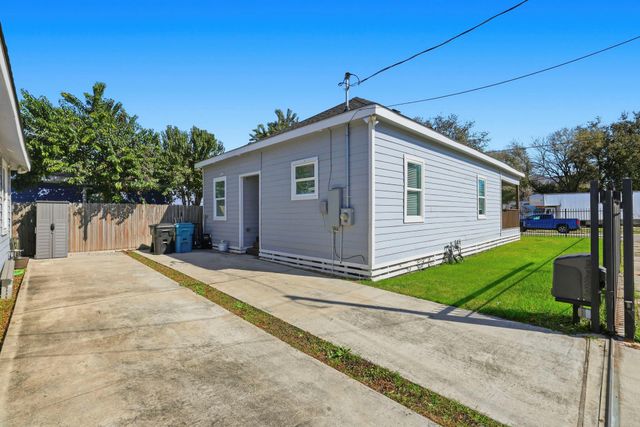 1401 Sydnor Street, Houston, TX 77020