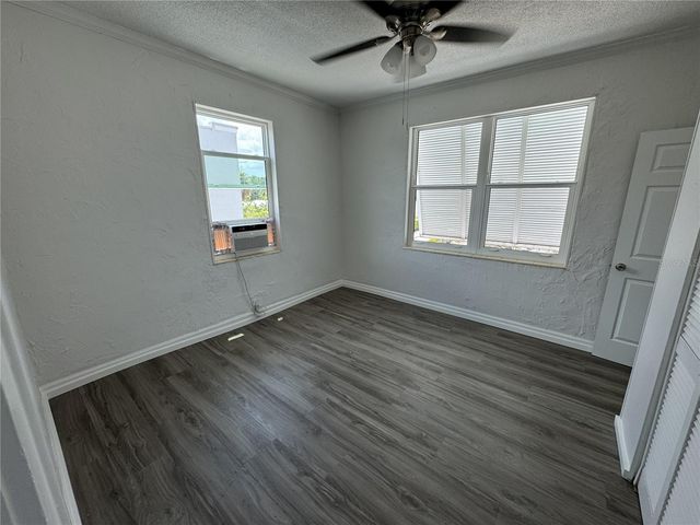 428 ARMADA ROAD S 6, Venice, FL 34285