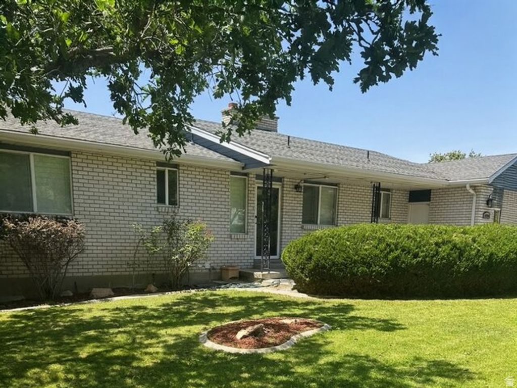 10344 SOUTH EASTDELL DR, Sandy, UT 84092 — exterior