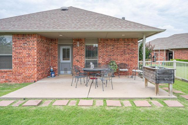 4 SW 92nd Place, Oklahoma City, OK 73139