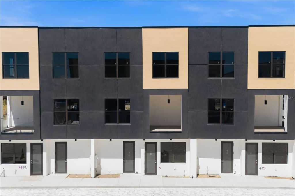 4353 FONTANAROSA VILLAGE COURT, Tampa, FL 33614