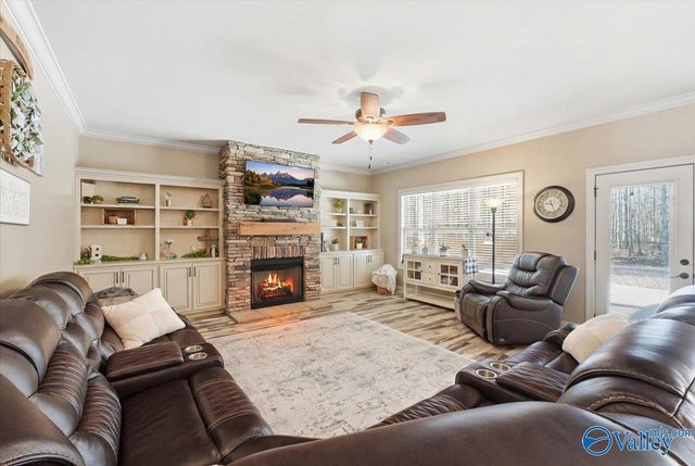 110 Khaki Ridge Drive, Hazel Green, AL 35750