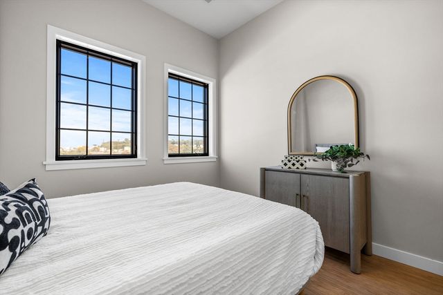 125 Addison Street 6, Boston, MA 02128