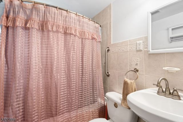 346 Farley Ave, Scotch Plains Twp., NJ 07076