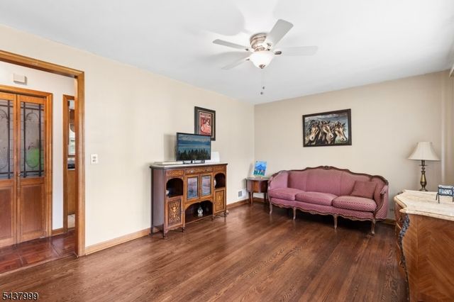 346 Farley Ave, Scotch Plains Twp., NJ 07076
