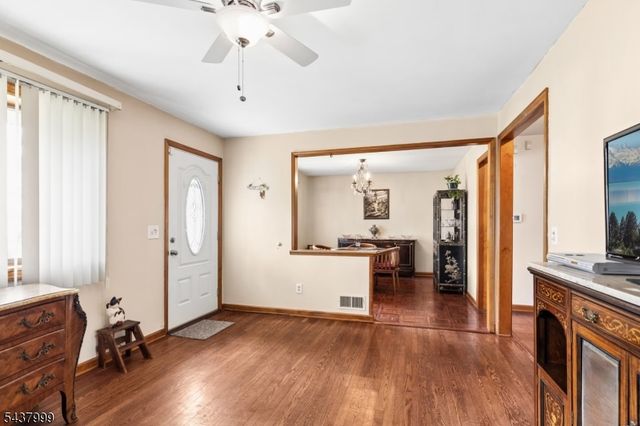 346 Farley Ave, Scotch Plains Twp., NJ 07076
