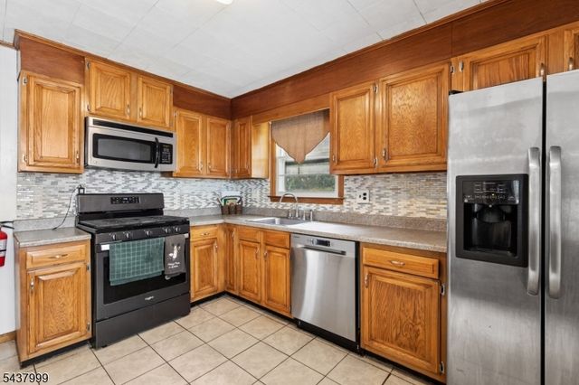 346 Farley Ave, Scotch Plains Twp., NJ 07076
