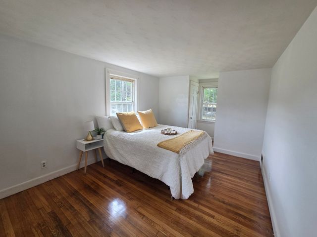 11 Homestead Road, Lynnfield, MA 01940