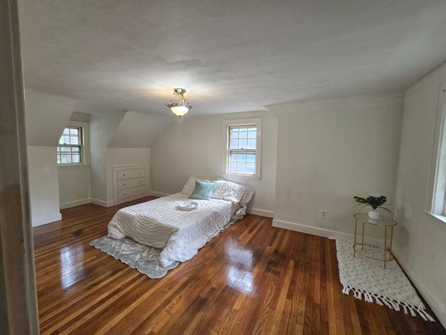 11 Homestead Road, Lynnfield, MA 01940