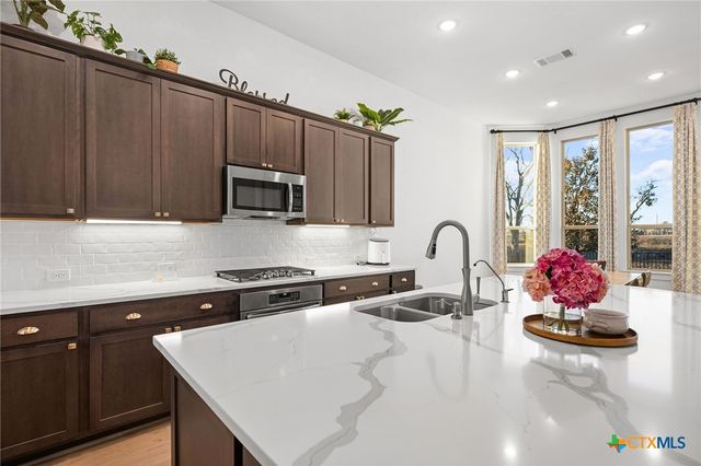 5724 Toscana Trace, Round Rock, TX 78665