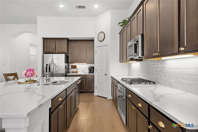 5724 Toscana Trace, Round Rock, TX 78665