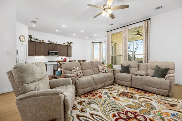 5724 Toscana Trace, Round Rock, TX 78665