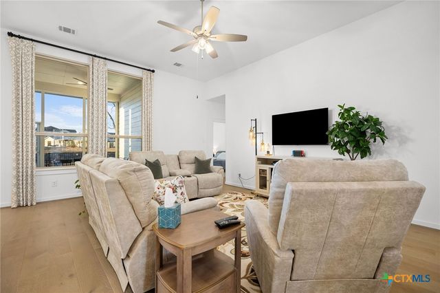 5724 Toscana Trace, Round Rock, TX 78665